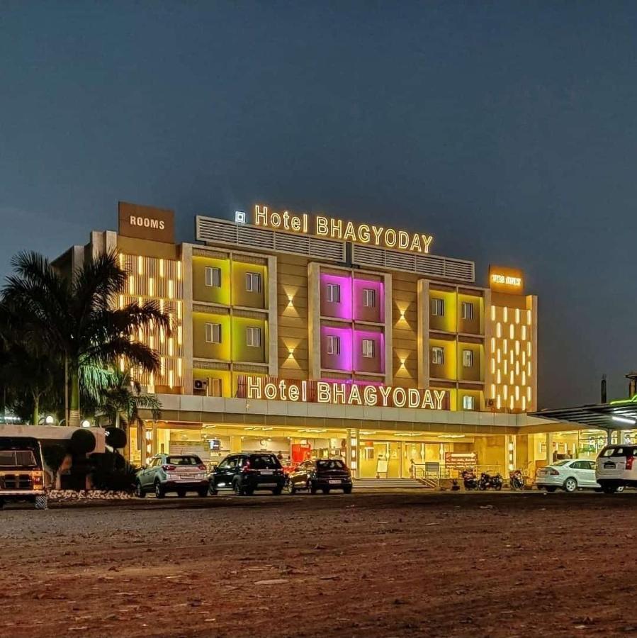 Hotel Bhagyoday Limodara Exterior foto